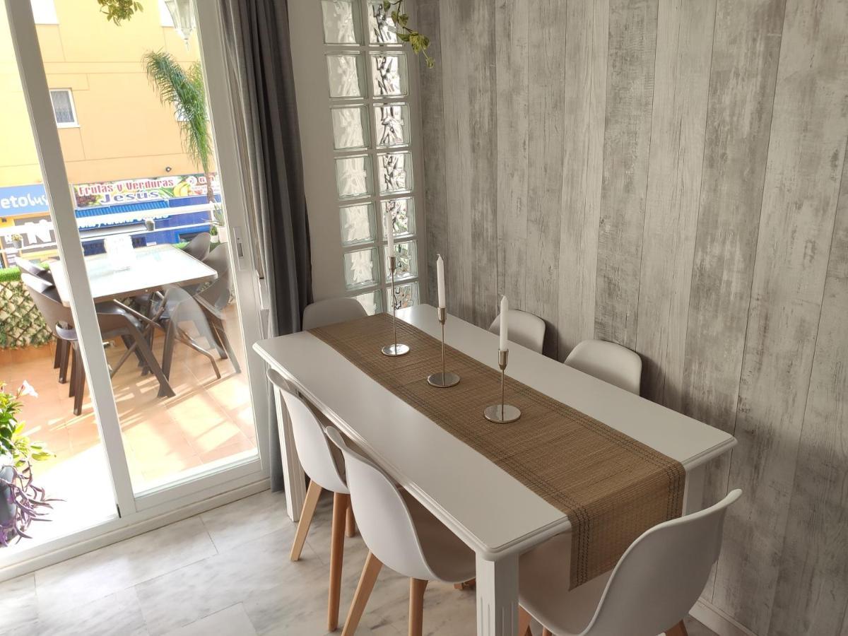 Ferienwohnung Apartamento Nuevo A 50 M. De La Playa Morche Exterior foto