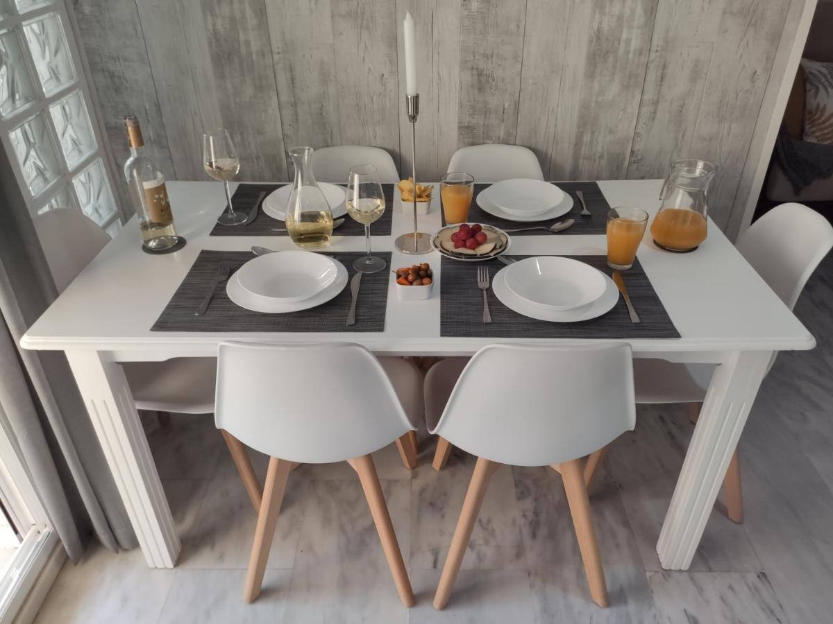 Ferienwohnung Apartamento Nuevo A 50 M. De La Playa Morche Exterior foto