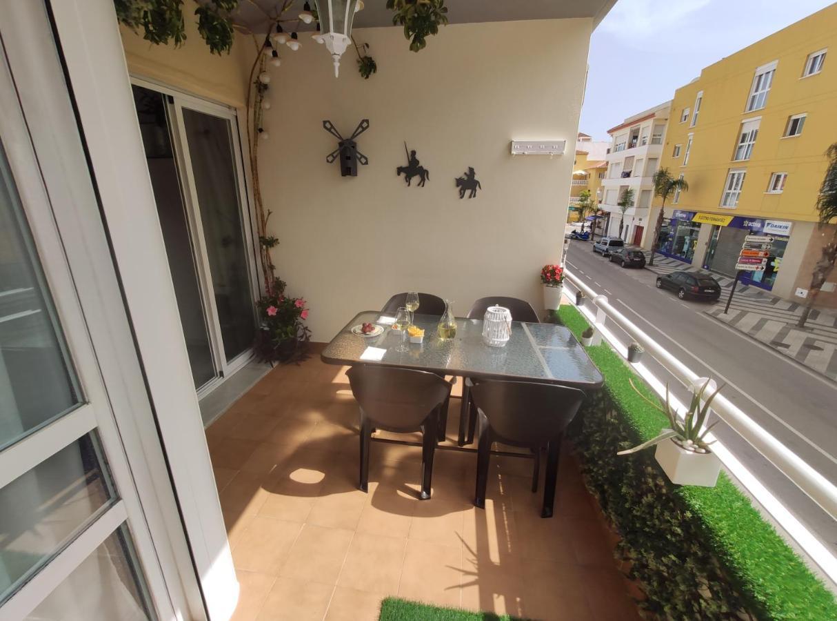Ferienwohnung Apartamento Nuevo A 50 M. De La Playa Morche Exterior foto