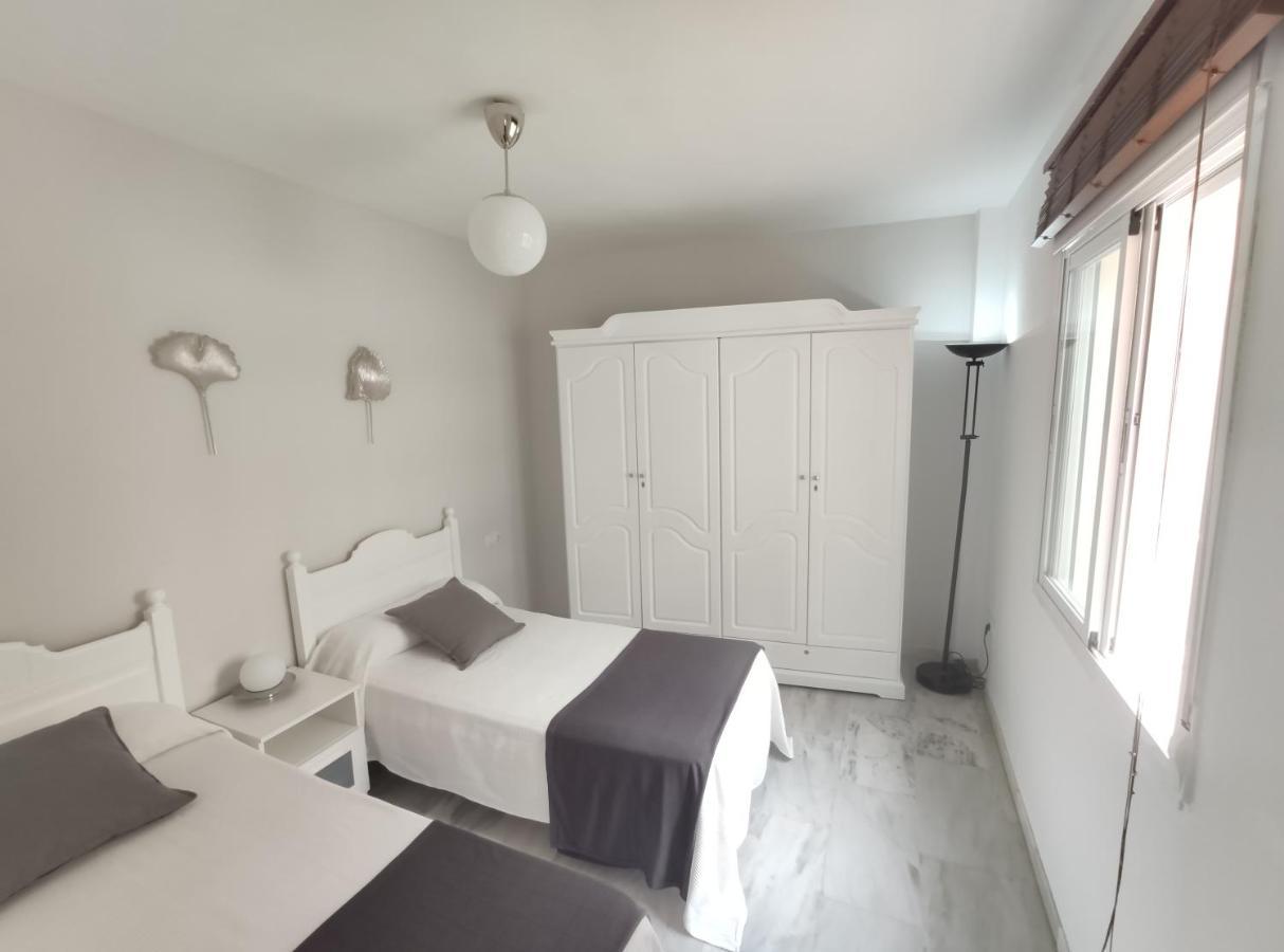 Ferienwohnung Apartamento Nuevo A 50 M. De La Playa Morche Exterior foto
